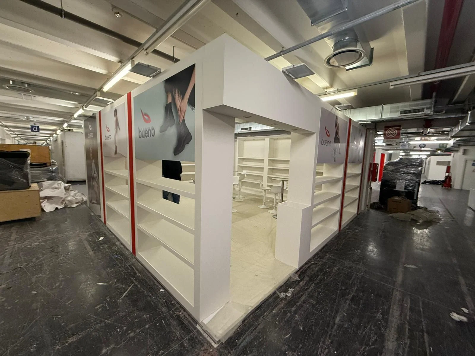 Stand VipstandGroup in fiera internazionale — allestimento professionale