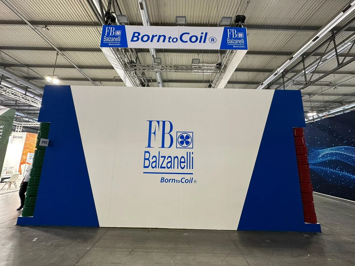 Dettaglio illuminazione LED stand fieristico VipstandGroup