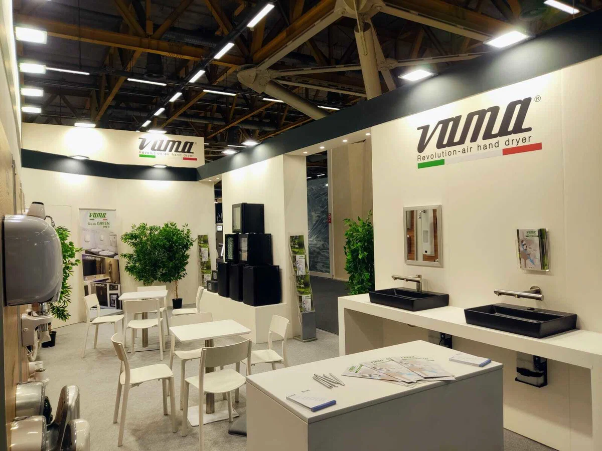 Trasporto stand fieristici — flotta veicoli VipstandGroup